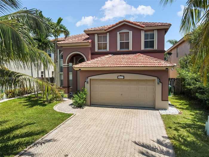 photo 1: 4417 SW 160th Ct, Miami FL 33185