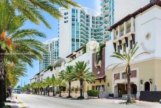 photo 1: 150 Sunny Isles Blvd Unit 1-TH403, Sunny Isles Beach FL 33160