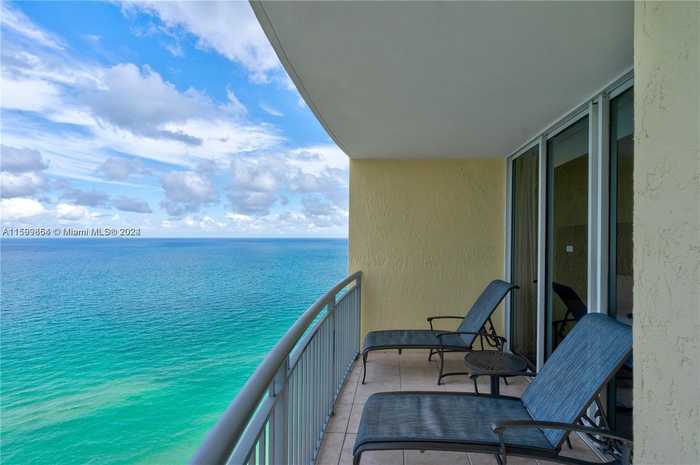 photo 1: 17375 Collins Ave Unit 2508, Sunny Isles Beach FL 33160