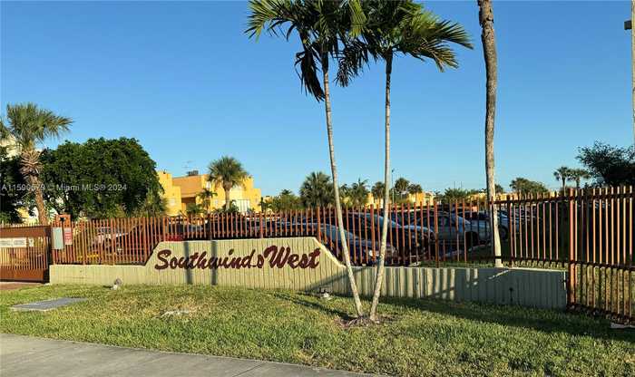 photo 2: 9321 SW 4th St Unit 112D, Miami FL 33174