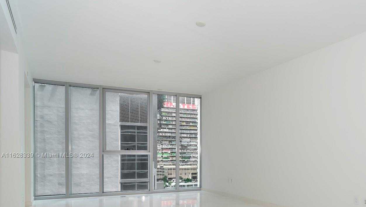 photo 2: 300 Biscayne Blvd Way Unit 805, Miami FL 33132