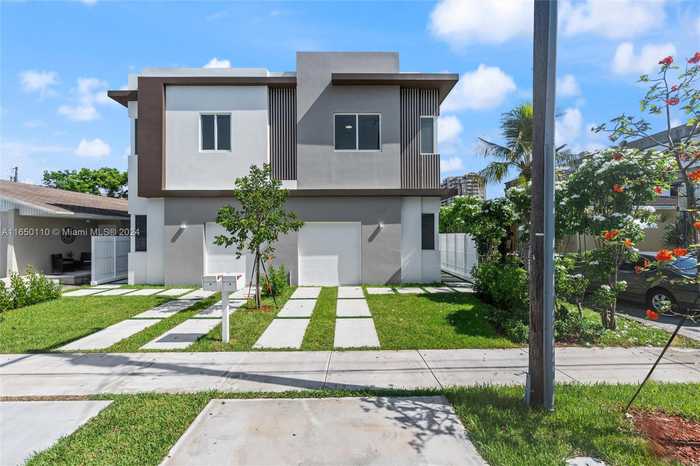 photo 1: 3735 SW 28th St Unit LEFT, Miami FL 33134