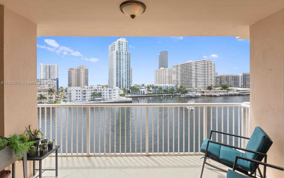 photo 1: 121 Golden Isles Dr Unit 503, Hallandale Beach FL 33009