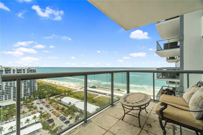 photo 2: 101 20th St Unit 2703, Miami Beach FL 33139