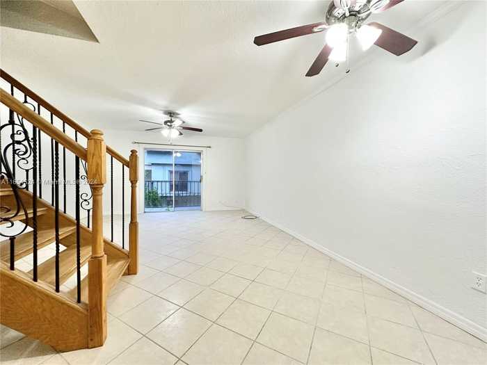 photo 2: 8650 SW 67th Ave Unit 1032, Pinecrest FL 33156