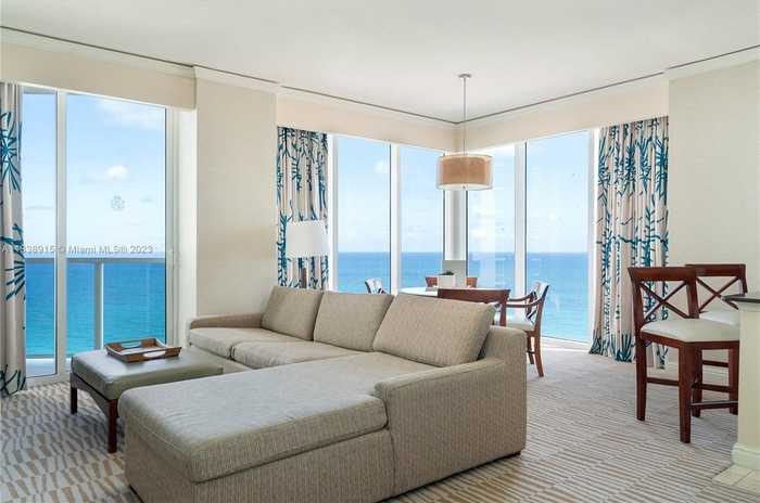 photo 2: 18001 Collins Ave Unit 2109, Sunny Isles Beach FL 33160