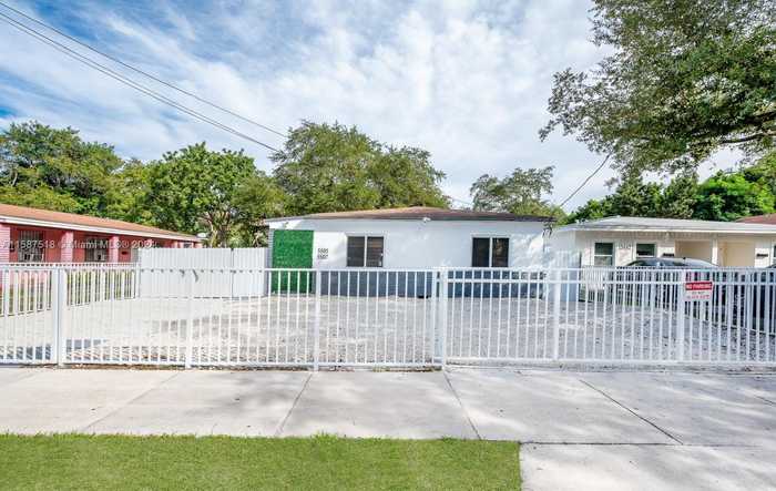 photo 1: 5505 NW 5th Ct, Miami FL 33127