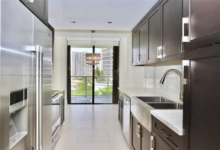 photo 1: 4000 ISLAND BL Unit 1003, Aventura FL 33160