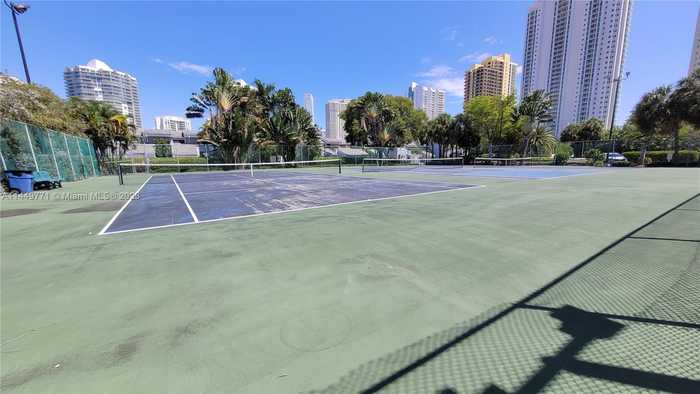 photo 47: 222 Poinciana Dr Unit 302, Sunny Isles Beach FL 33160