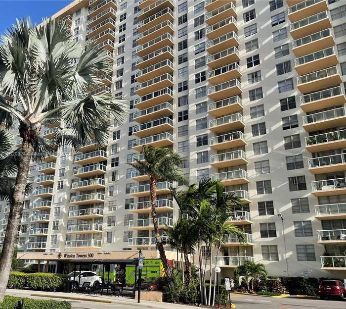 photo 1: 230 174th St Unit 1404, Sunny Isles Beach FL 33160