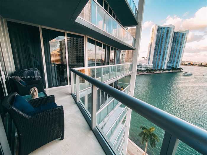 photo 1: 465 Brickell Ave Unit 1101, Miami FL 33131