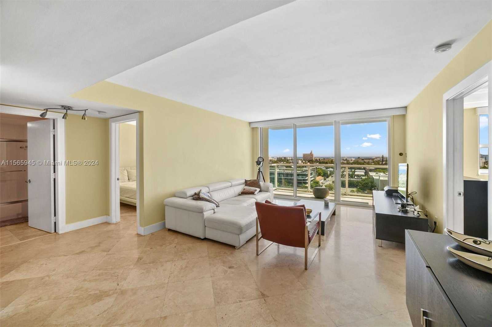 photo 3: 650 West Ave Unit 1104, Miami Beach FL 33139