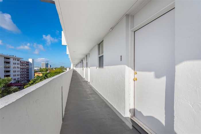 photo 32: 3703 NE 166th St Unit 602, North Miami Beach FL 33160