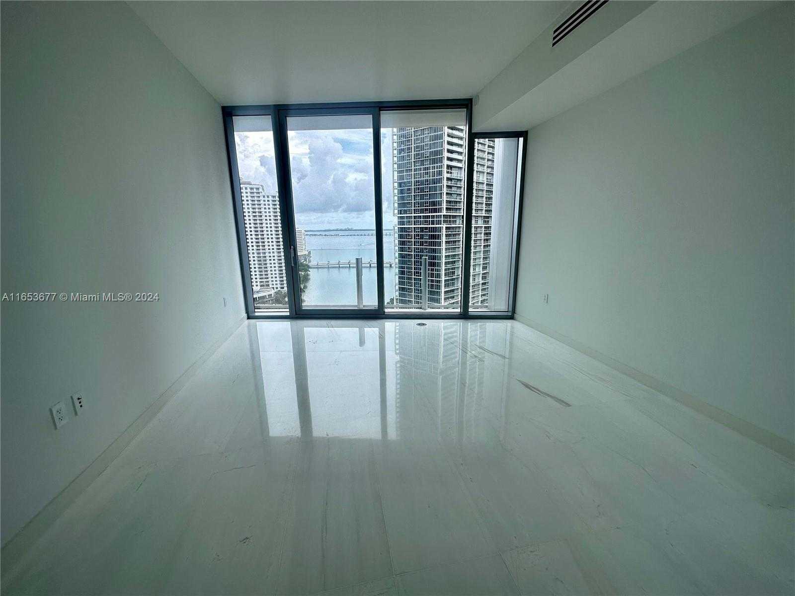 photo 3: 300 biscayne Blvd way Unit 2005, Miami FL 33131