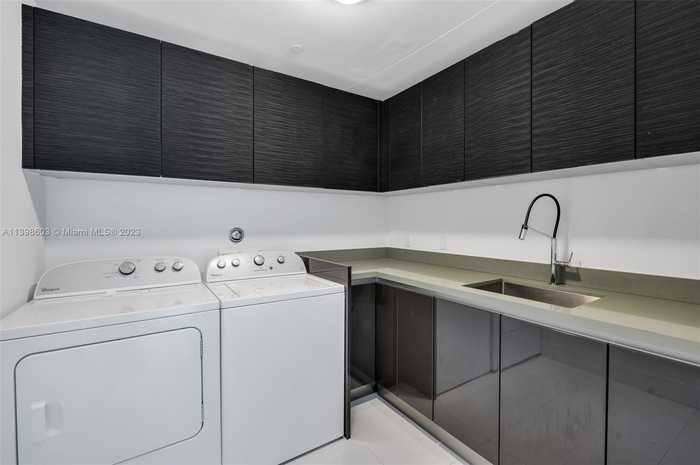 photo 28: 1080 Brickell Ave Unit 3900-3901, Miami FL 33131