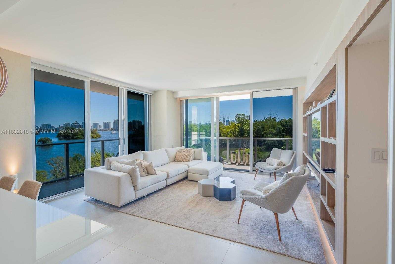 photo 3: 16385 Biscayne Blvd Unit 315, North Miami Beach FL 33160