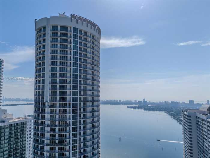 photo 1: 1750 N Bayshore Dr Unit 5212, Miami FL 33132