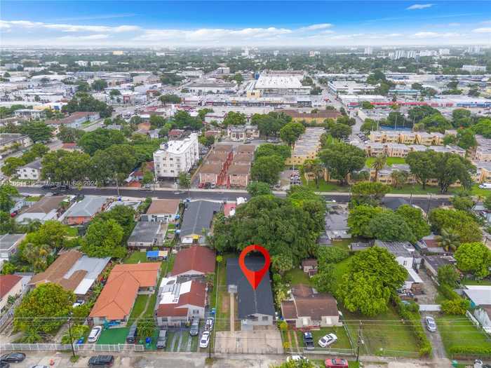 photo 1: 2139 NW 18th St, Miami FL 33125