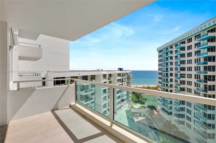 photo 1: 5151 Collins Ave Unit 1125, Miami Beach FL 33140