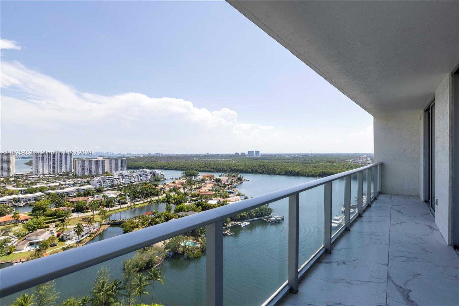 photo 3: 300 Sunny Isles Blvd Unit 4-2006, Sunny Isles Beach FL 33160