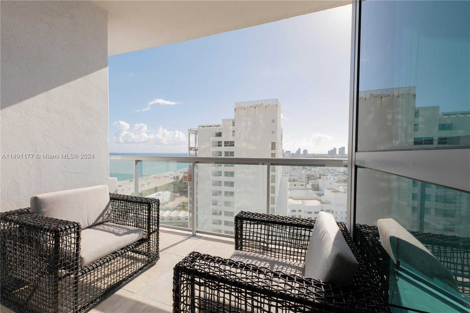 photo 3: 101 20th St Unit 2302, Miami Beach FL 33139