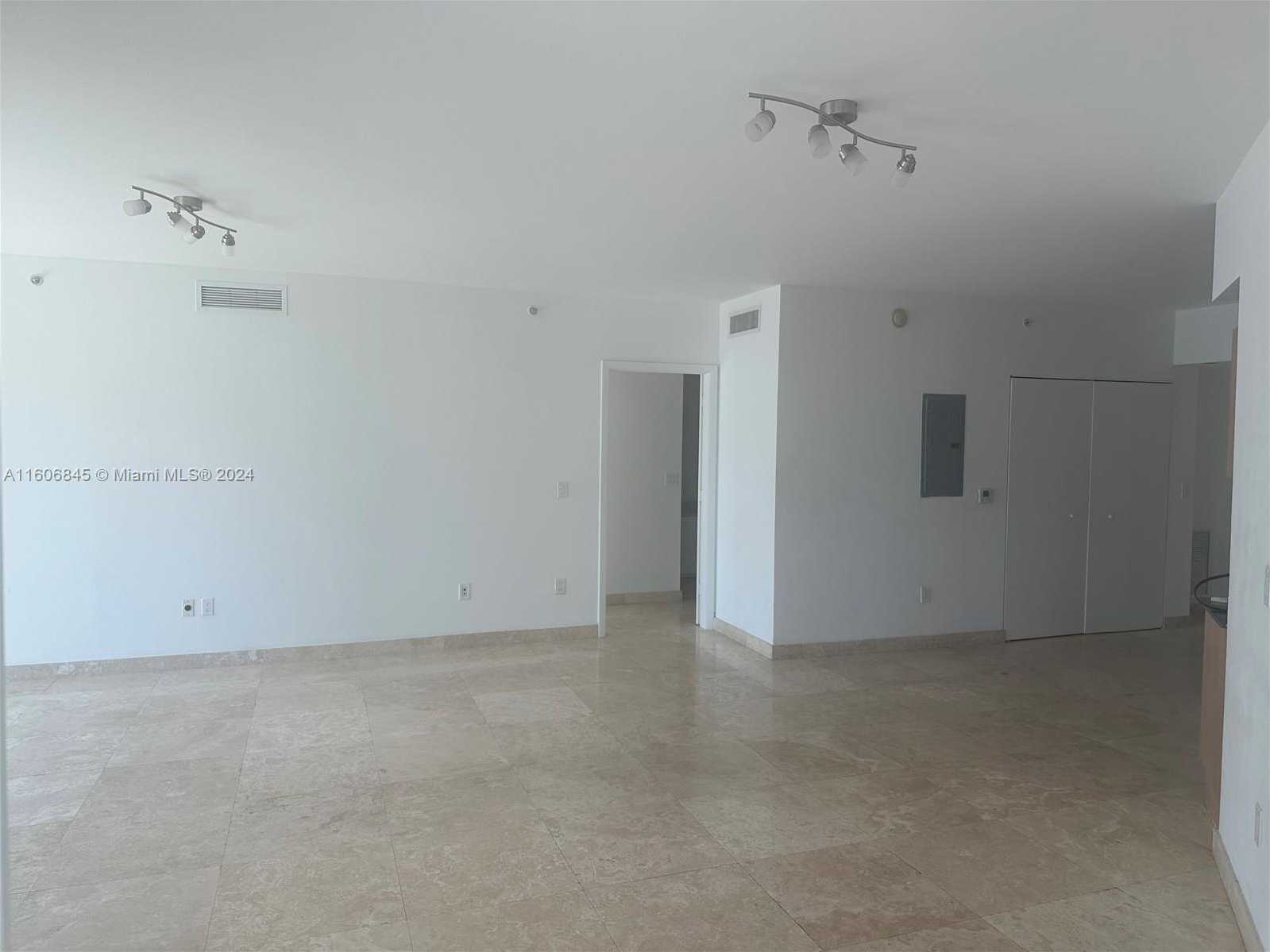 photo 2: 350 S Miami Ave Unit 2302, Miami FL 33130