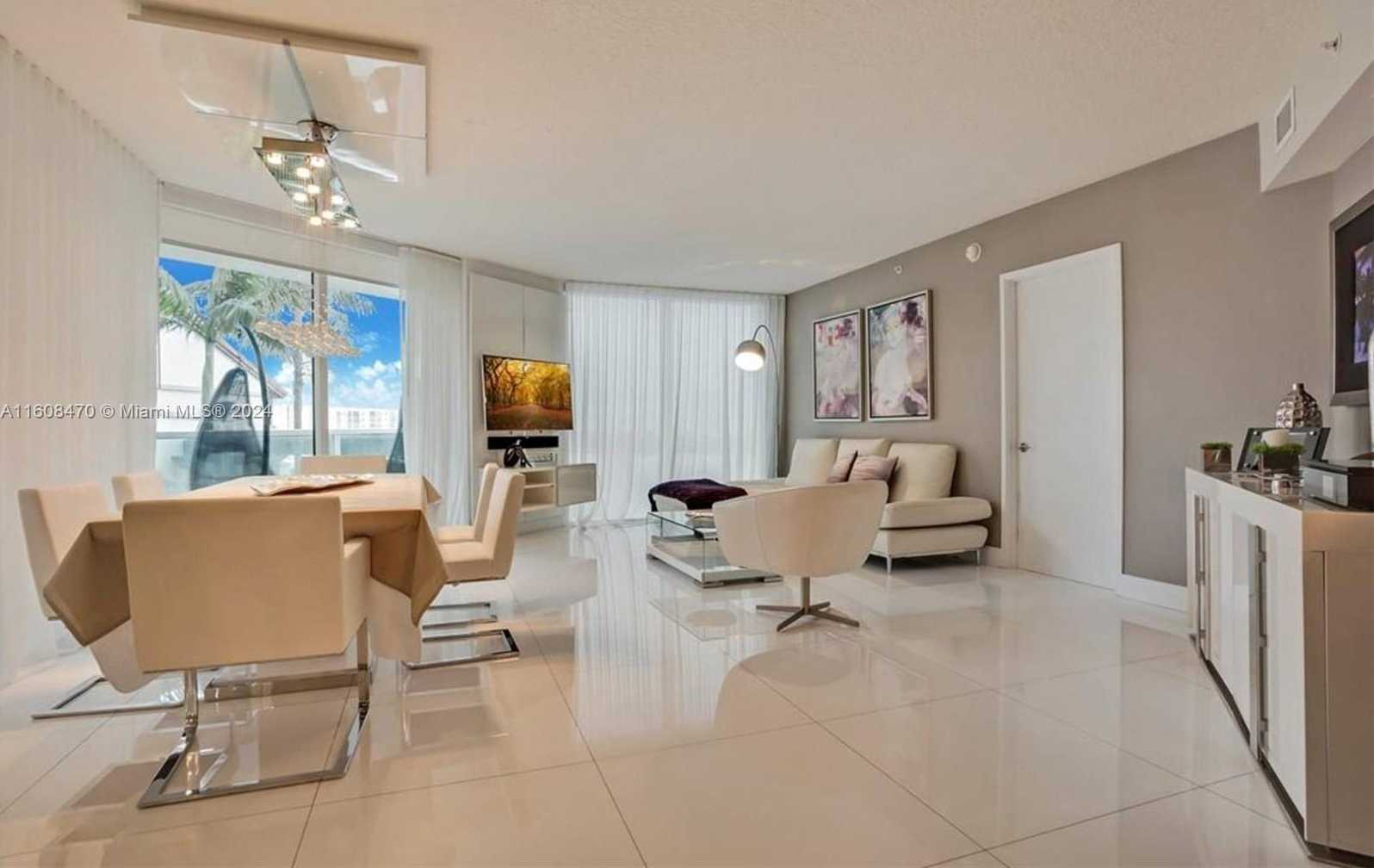 photo 2: 150 Sunny Isles Blvd Unit 602, Sunny Isles Beach FL 33160