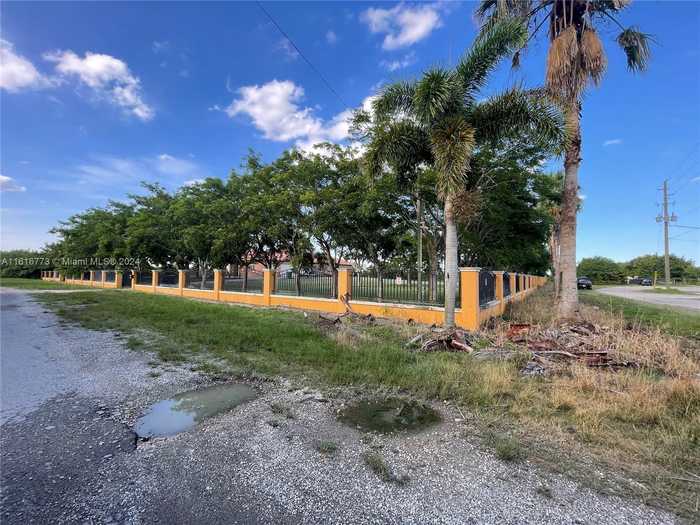 photo 30: 31002 SW 212th Ave, Homestead FL 33030