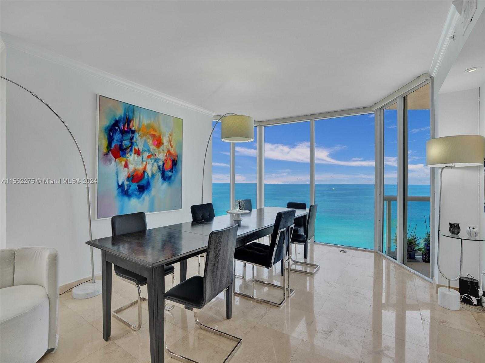 photo 2: 17555 Collins Ave Unit 1608, Sunny Isles Beach FL 33160