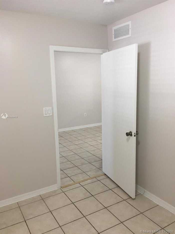 photo 2: 3398 NE 9th Dr Unit 102, Homestead FL 33033