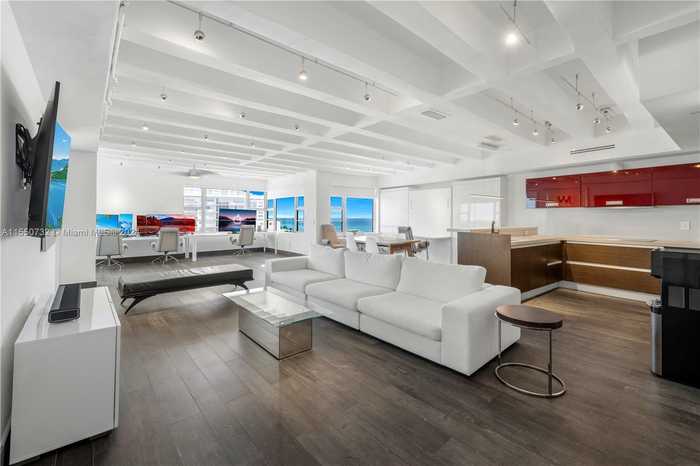 photo 1: 5255 Collins Ave Unit 7G, Miami Beach FL 33140