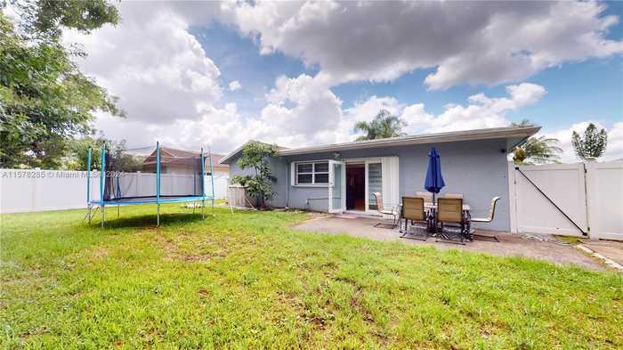 photo 37: 10709 NW 81st St, Tamarac FL 33321