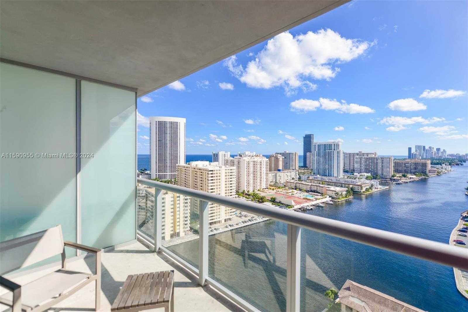 photo 2: 2602 E Hallandale Beach Blvd Unit R2303, Hallandale Beach FL 33009