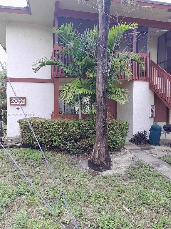 photo 1: 2066 NW 43rd Ter Unit 3, Lauderhill FL 33313