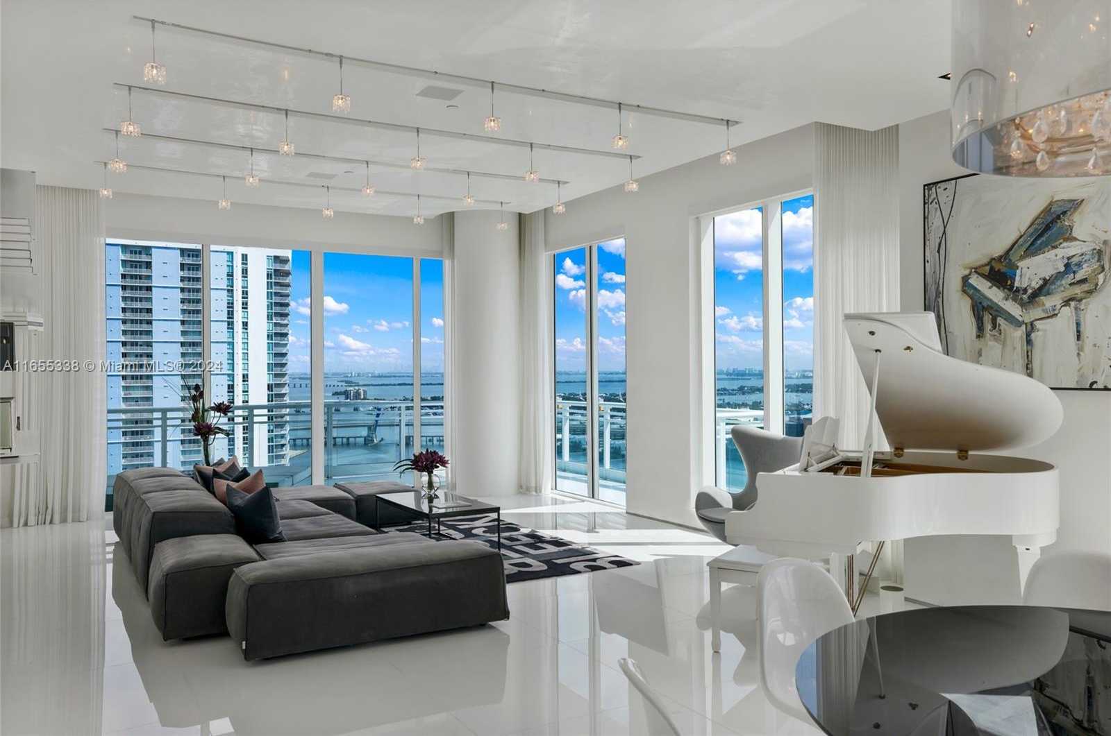 photo 3: 900 Brickell Key Blvd Unit 2603, Miami FL 33131