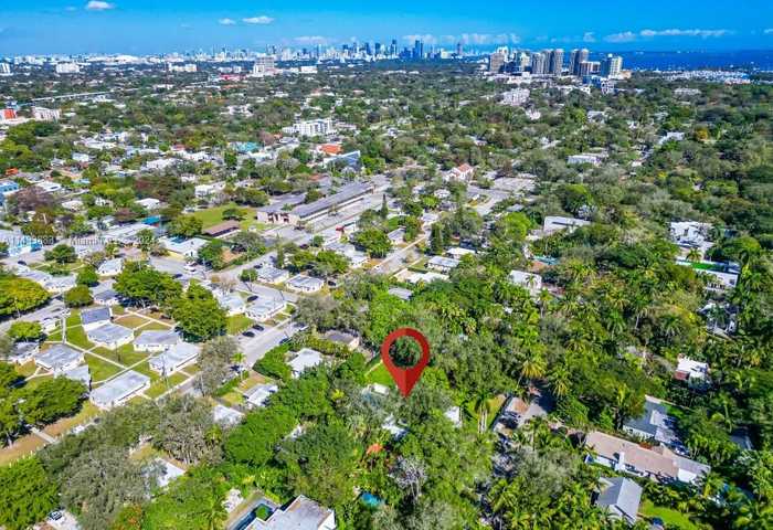 photo 59: 3861 Kumquat Ave, Miami FL 33133