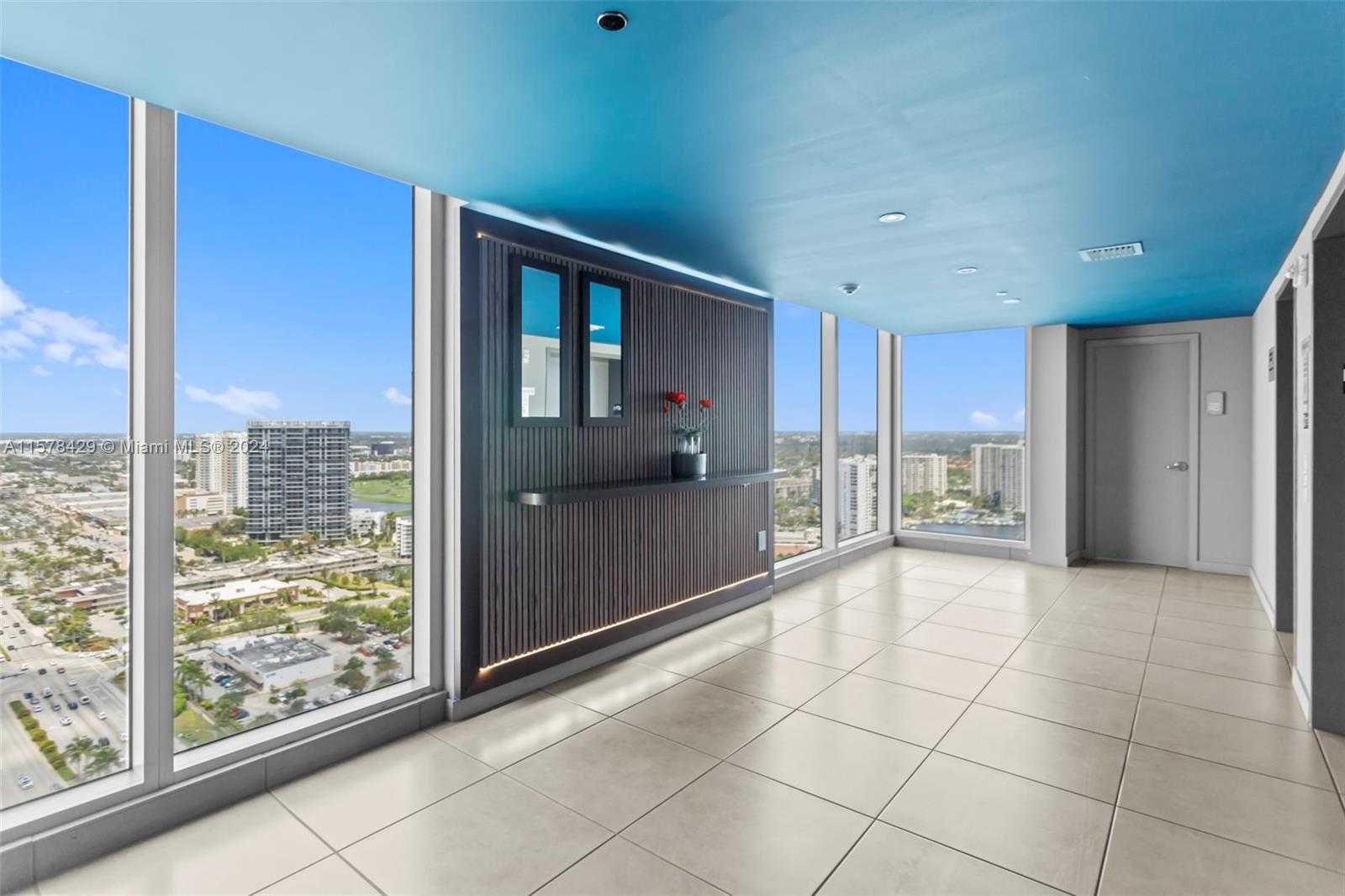 photo 3: 2600 E Hallandale Beach Blvd Unit T3209, Hallandale Beach FL 33009