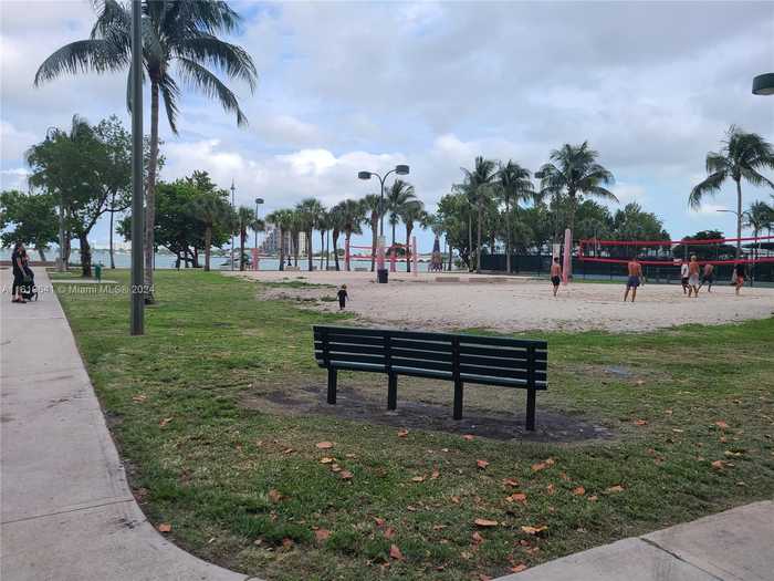 photo 25: 1750 N Bayshore Dr Unit 3715, Miami FL 33132