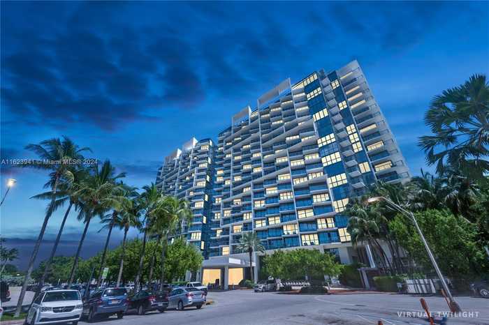 photo 20: 2201 Collins Ave Unit 327, Miami Beach FL 33139