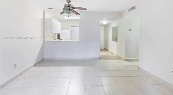 photo 1: 15221 NE 6th Ave Unit A211, Miami FL 33162