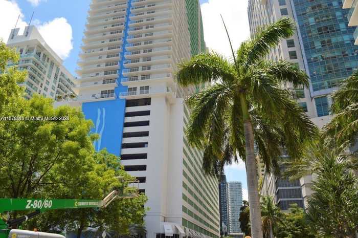 photo 1: 1200 Brickell Bay Dr Unit 2007, Miami FL 33131