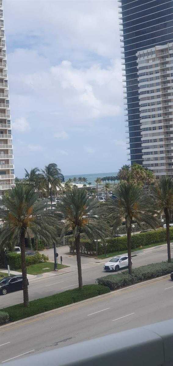 photo 3: 1945 S Ocean Dr Unit 401, Hallandale Beach FL 33009