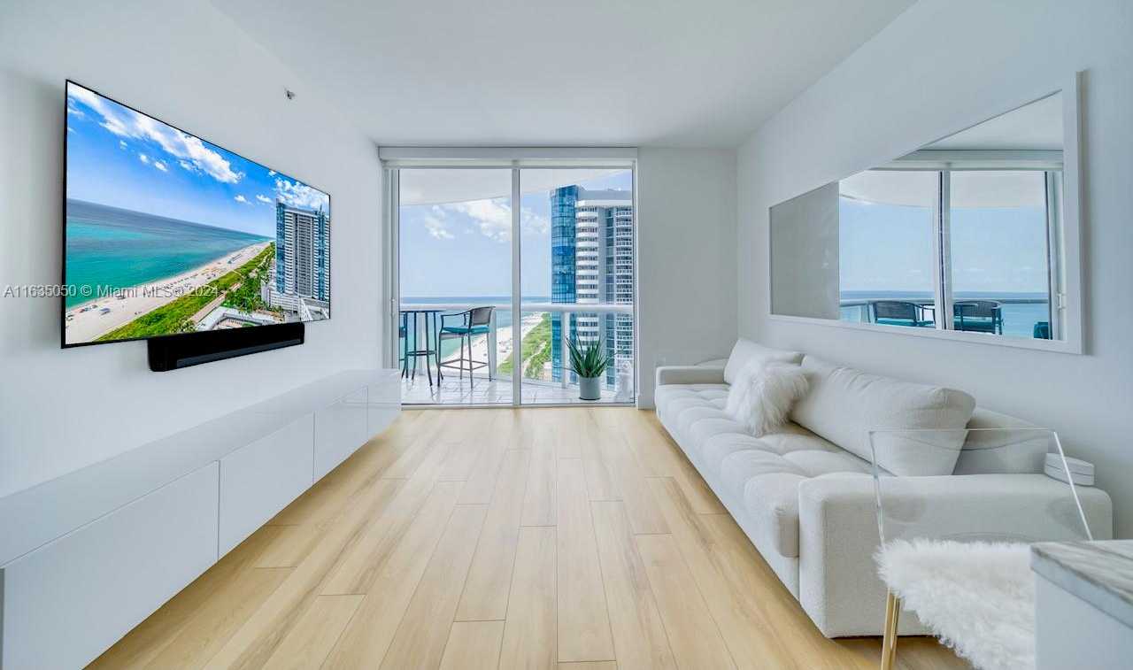 photo 3: 6365 Collins Ave Unit 2406, Miami Beach FL 33141