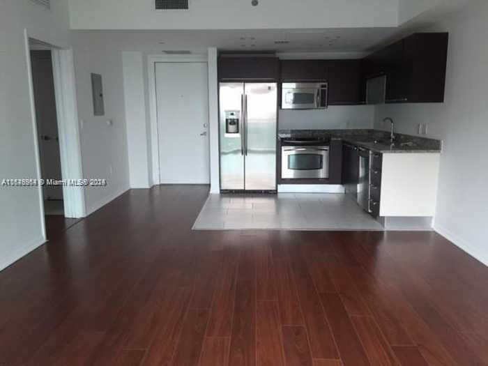 photo 2: 951 Brickell Ave Unit 3709, Miami FL 33131