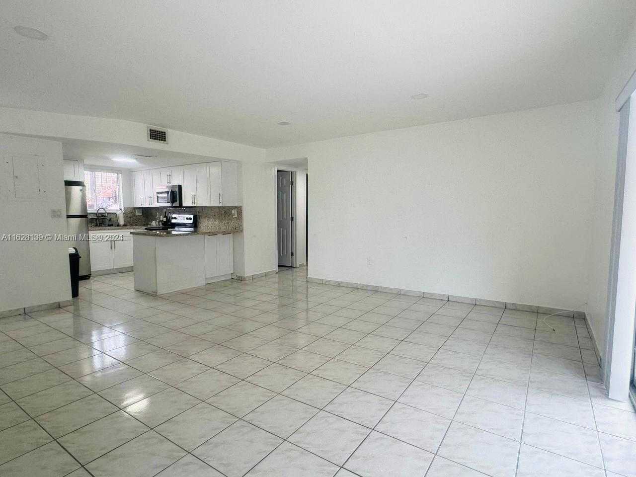 photo 1: 8170 NW 10th St Unit 1, Miami FL 33126