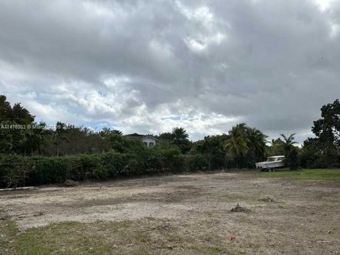 photo 8: 13280 SW 192nd St, Miami FL 33177