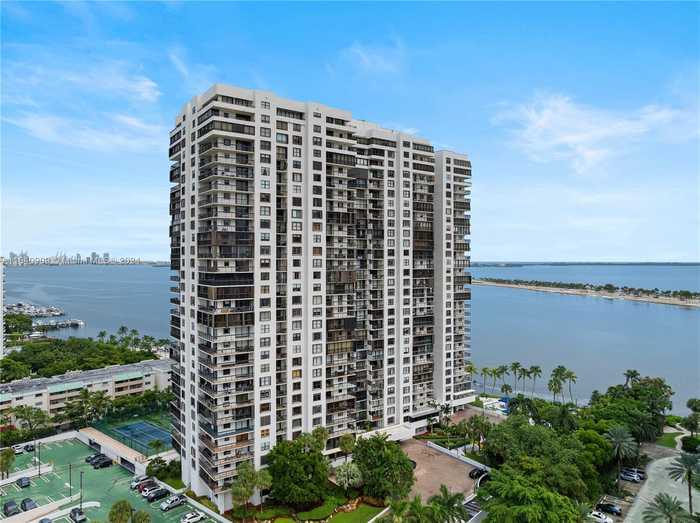 photo 1: 2333 Brickell Ave Unit 2108, Miami FL 33129