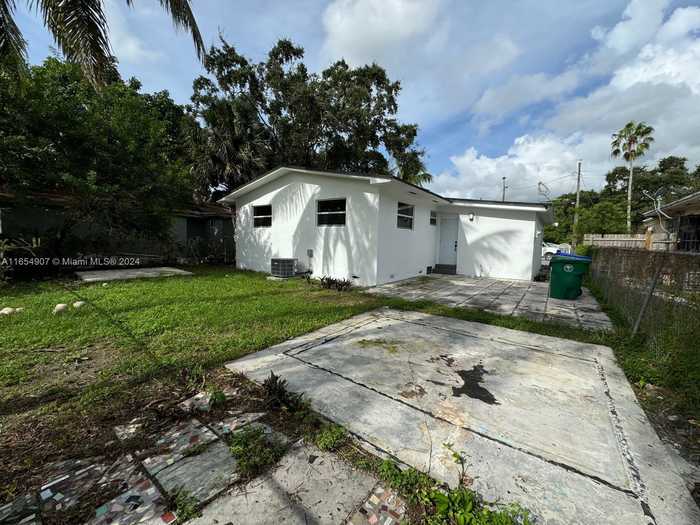 photo 35: 4725 NW 16th Ave, Miami FL 33142