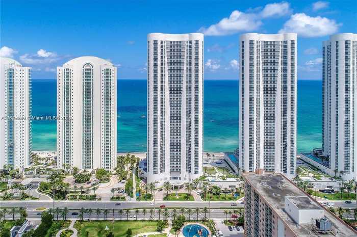 photo 1: 16001 Collins Ave Unit 3505, Sunny Isles Beach FL 33160