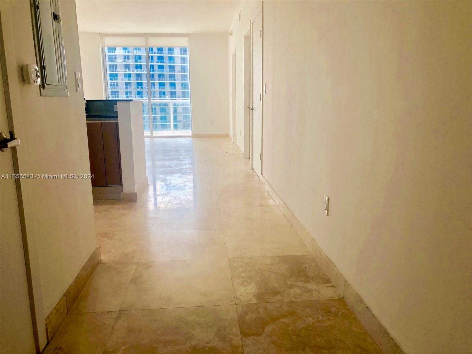 photo 3: 1060 Brickell Ave Unit 3613, Miami FL 33131